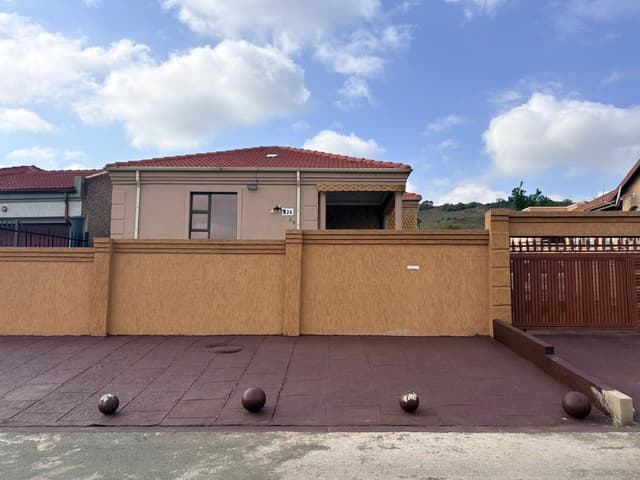 Listing photo