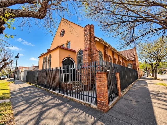 Listing photo
