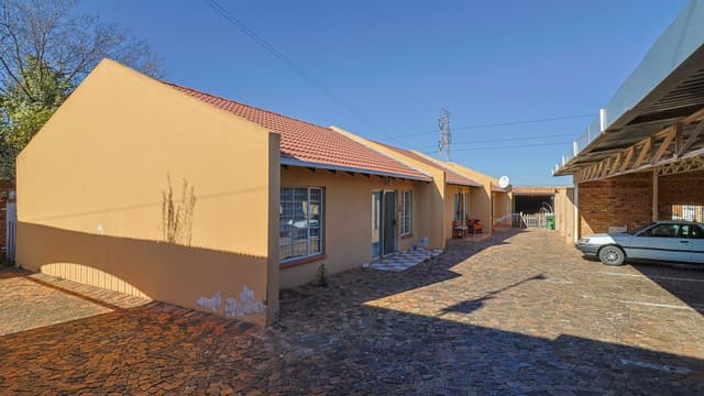 Listing photo