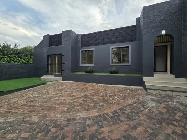 Listing photo