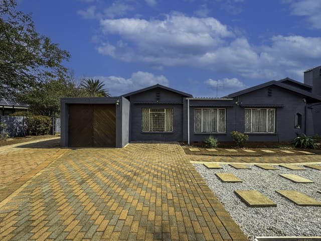 Listing photo