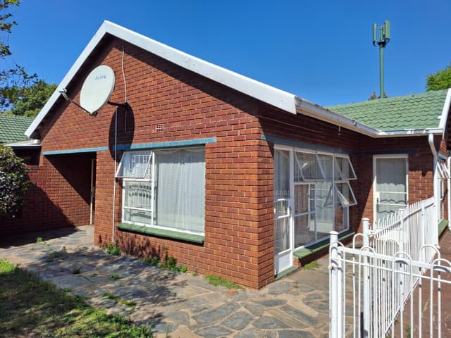 Listing photo