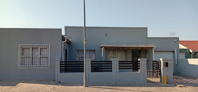 Listing photo