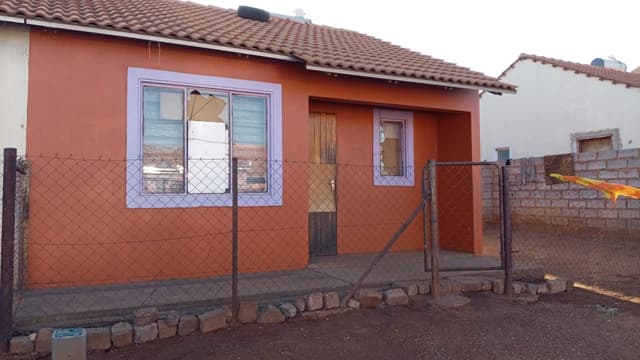 Listing photo