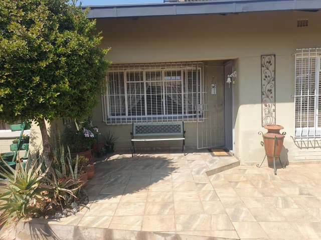 Listing photo
