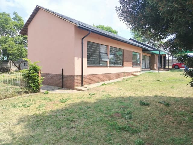 Listing photo