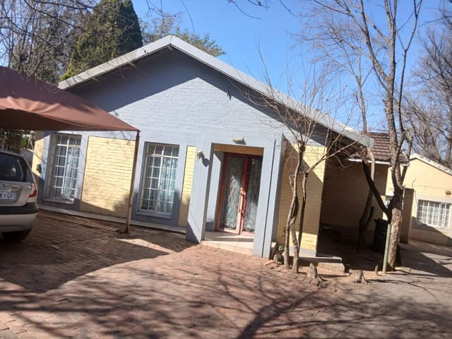 Listing photo