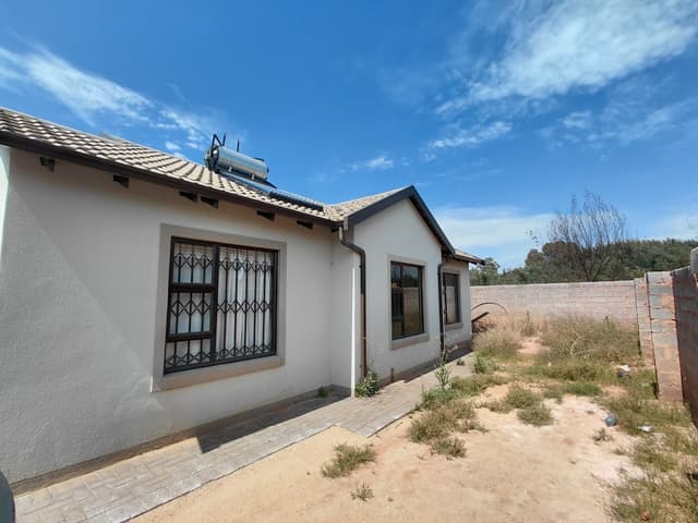 Listing photo