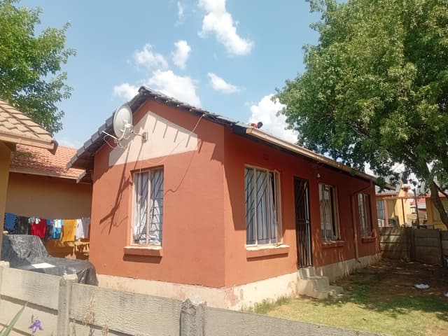 Listing photo