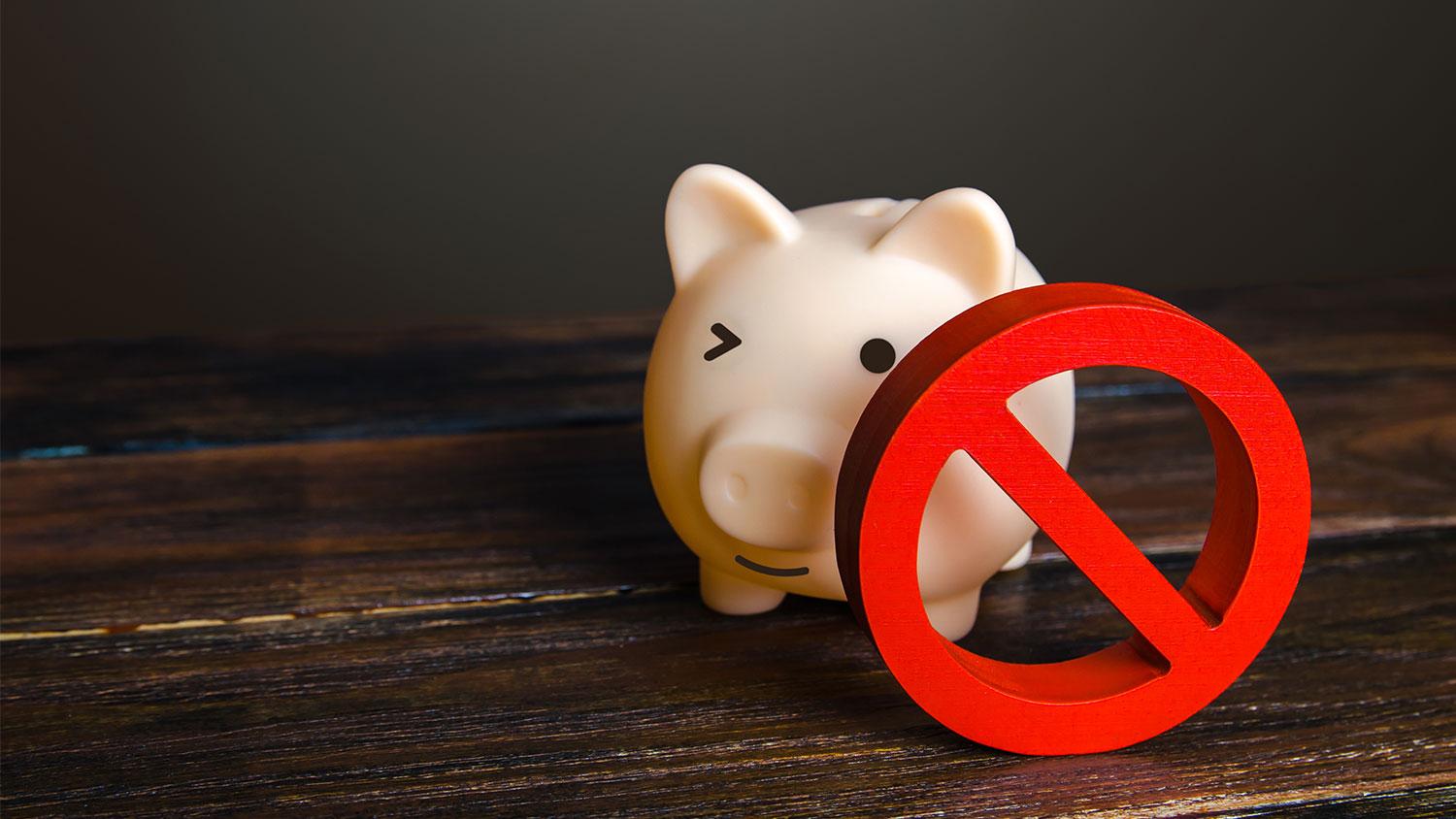 CAN YOU PULL OUT OF A HOUSE SALE?