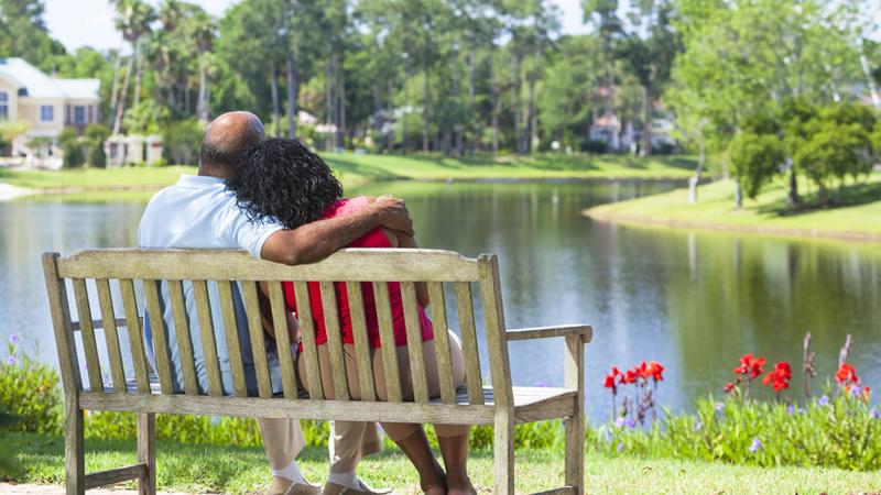 INVEST IN A LUXURIOUS RETIREMENT