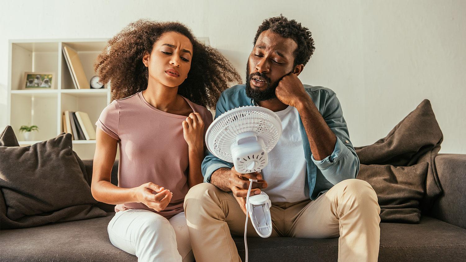 BUDGET-FRIENDLY WAYS TO KEEP YOUR HOME COOL THIS SUMMER