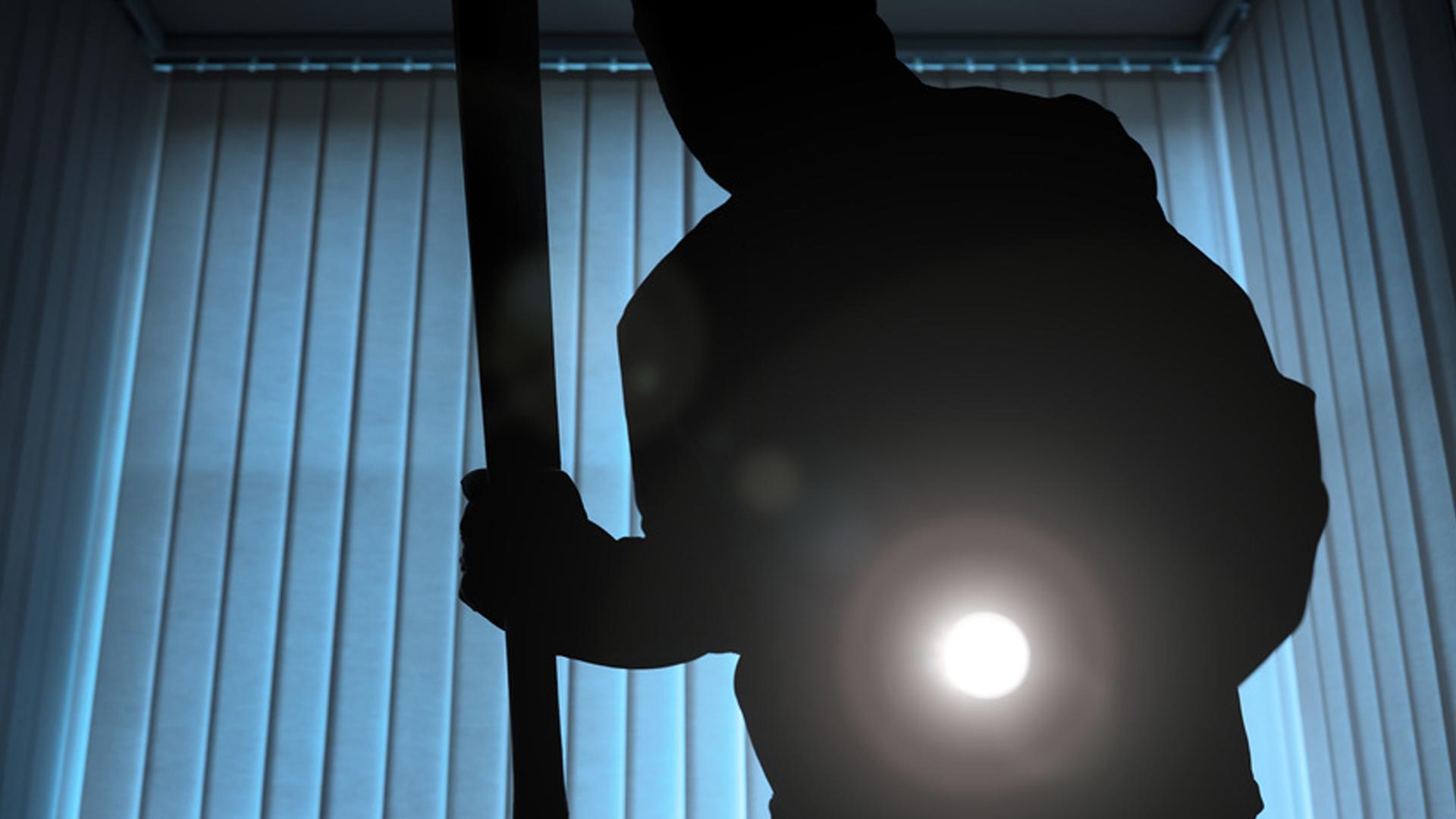 4 WAYS TO KEEP YOUR HOME SAFE DURING LOAD SHEDDING