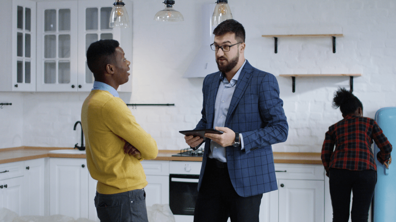 2 KEY FACTORS NEVER TO HIDE FROM YOUR AGENT