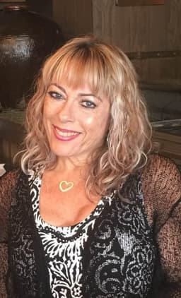 Melanie Stavropoulos
