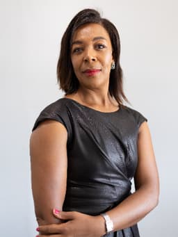Phindi Majola