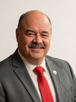 Danie Ayres