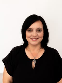 Maryke Van Deventer