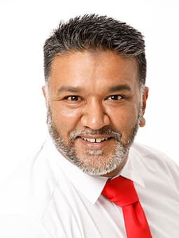 Inayat Sheik Hoosen