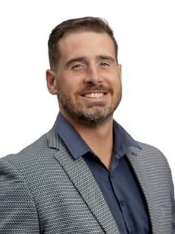 Stefan Brink