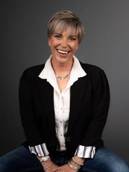 Leonie Morley