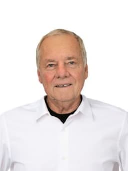Gus Smith