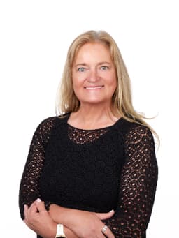 Deidre Tracey
