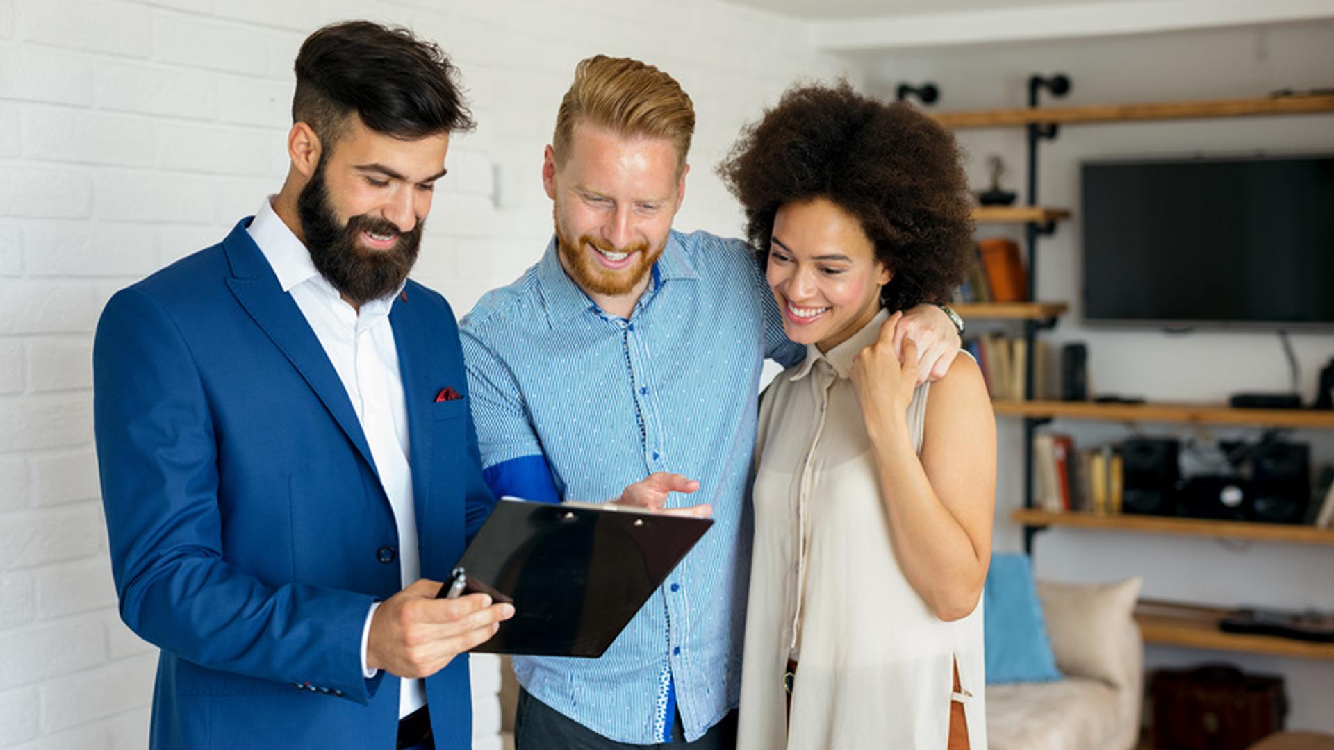 IT IS WORTH USING AN AGENT TO SELL YOUR HOME?