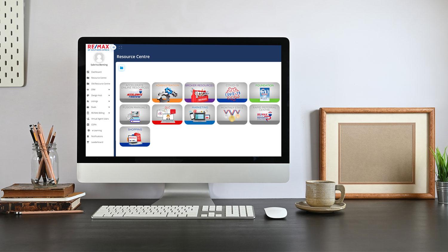 HOW REAL ESTATE AGENTS ARE USING TECH TO CLOSE SALES