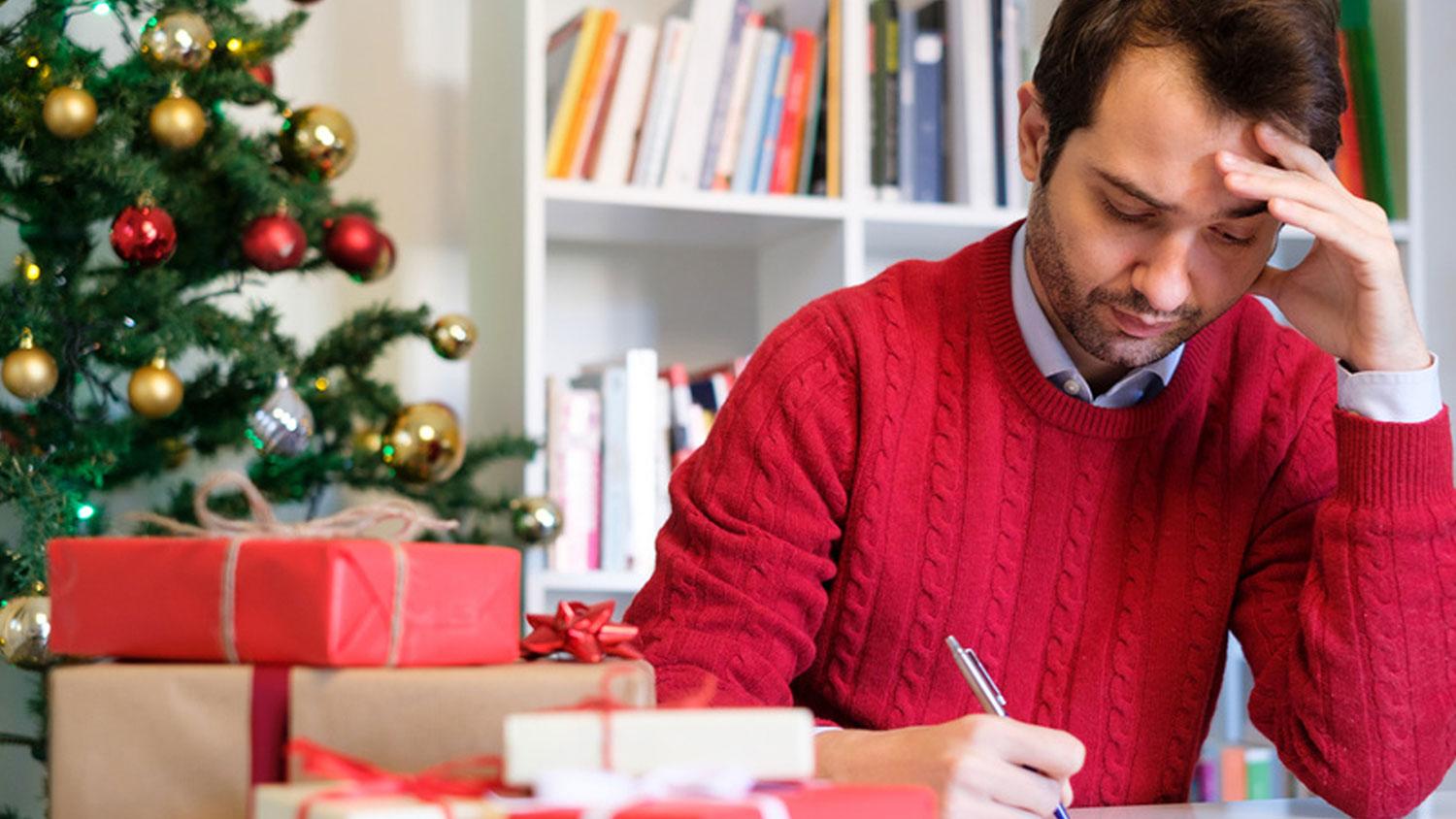 HOUSEHOLD EXPENSES THAT LEAVE YOU BROKE OVER THE HOLIDAYS